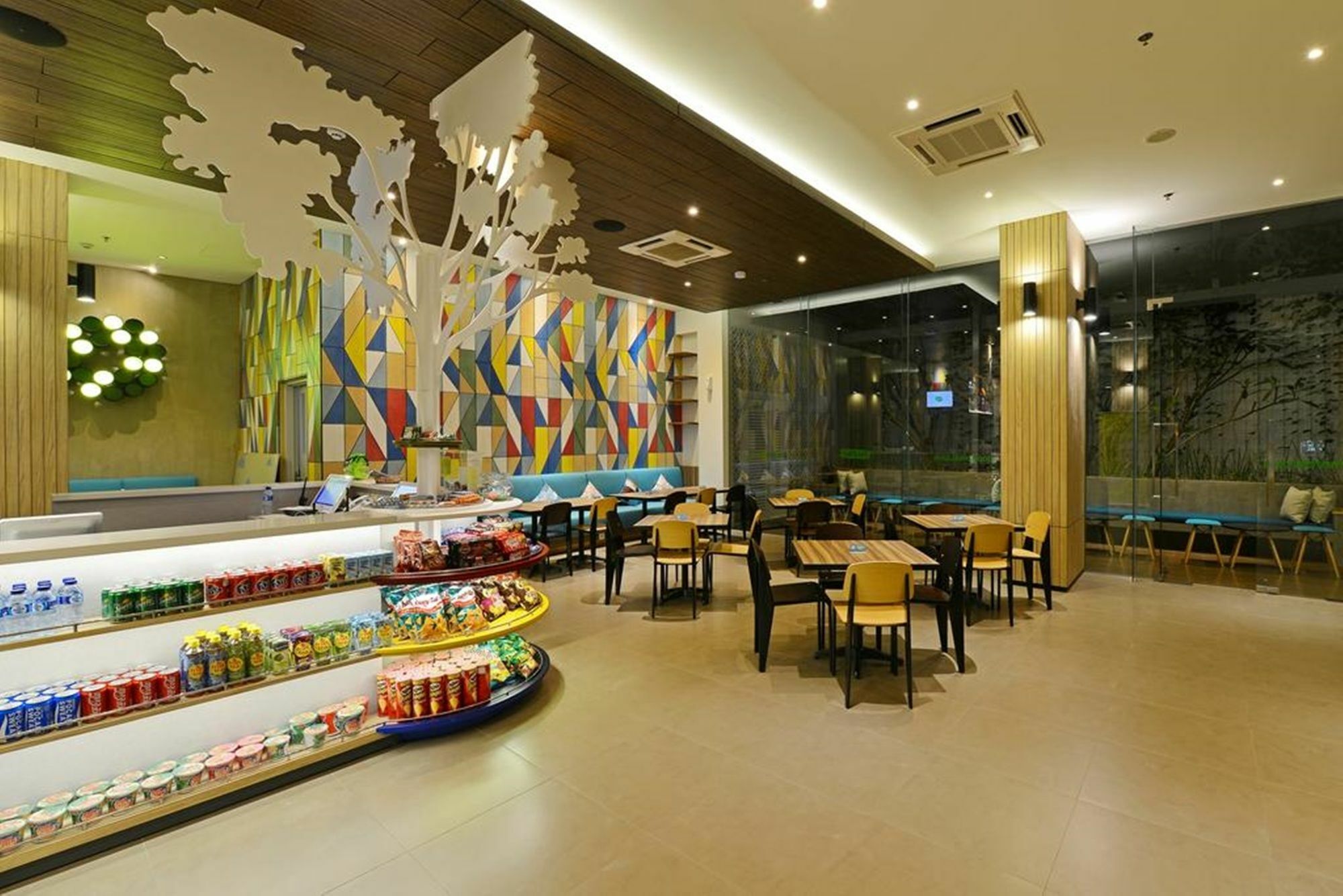 Pop! Pasar Baru Hotel 2*